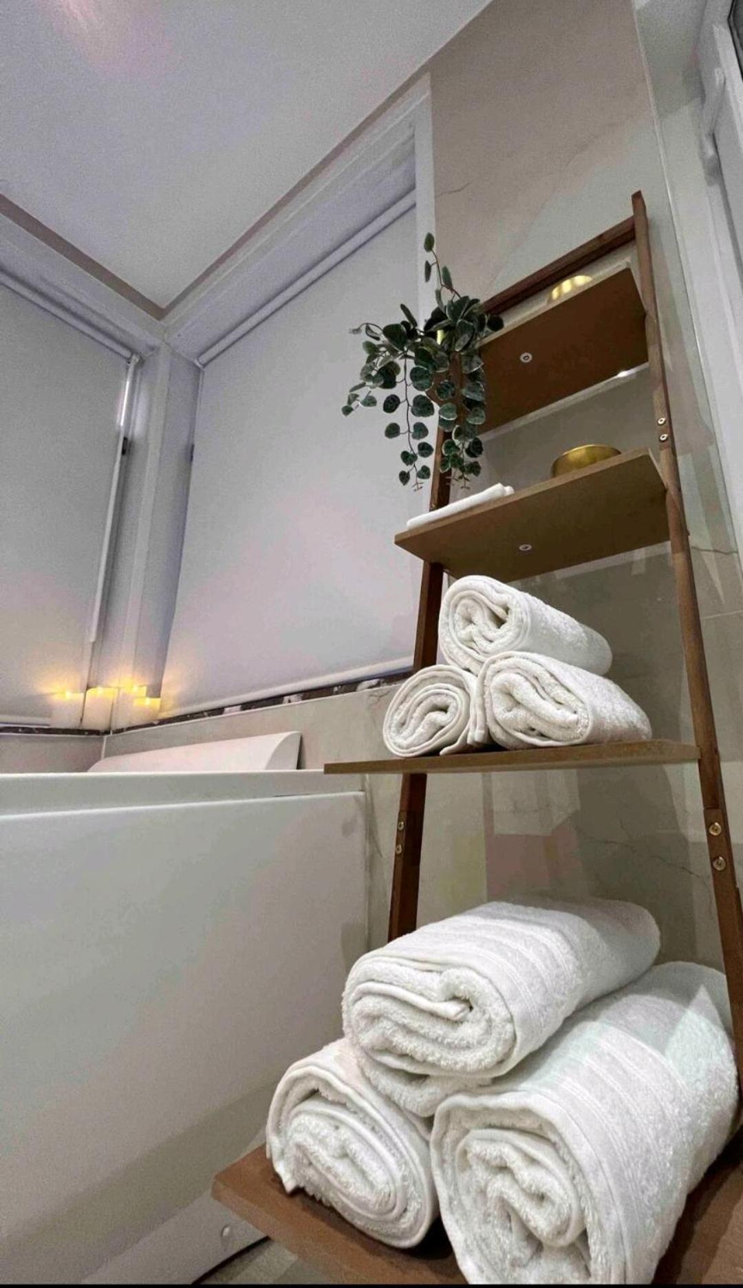 Sublime Appartement Calme Cosy & Jacuzzi Brussel Eksteriør bilde