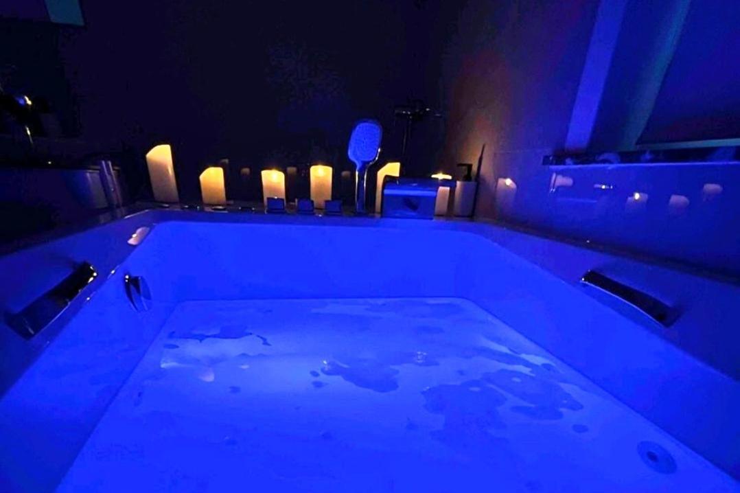 Sublime Appartement Calme Cosy & Jacuzzi Brussel Eksteriør bilde